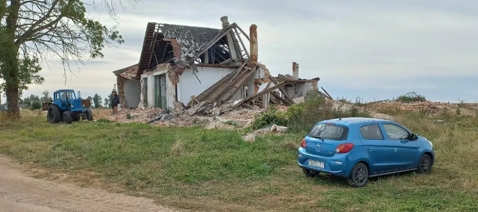 Завершённый участок стены